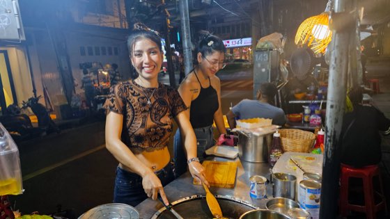 Pui Roti Lady